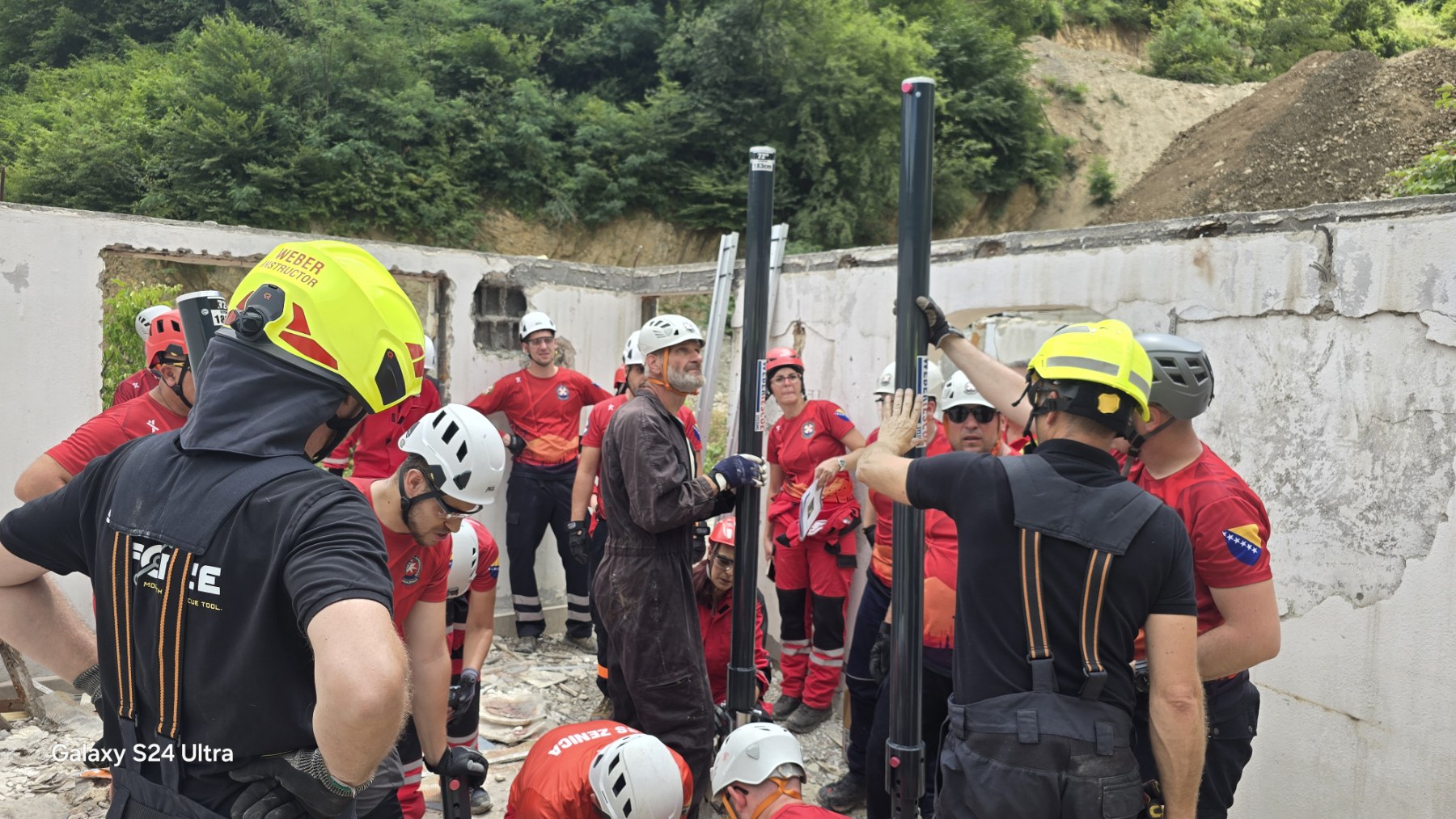 Održana obuka USAR tima sa novonabavljenom opremom za spašavanje iz ruševina