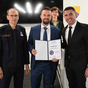 kscz-09-03-8_original