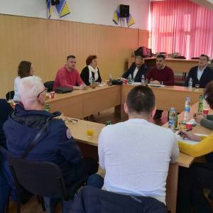 kscz-vares-3_original